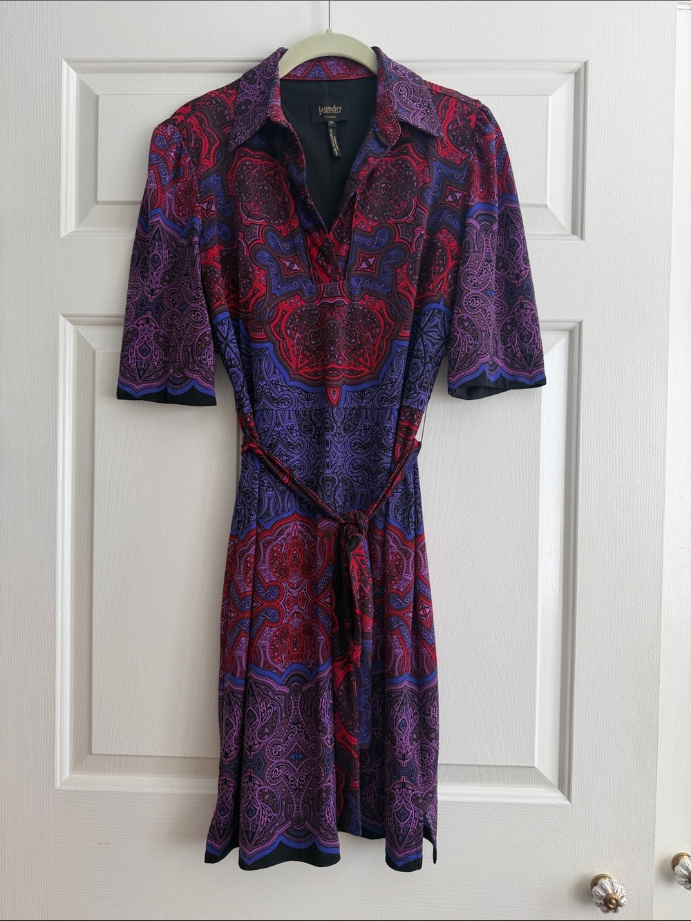 Laundry By Shelli Segal Purple and Red Paisley Midi Shirt Dress